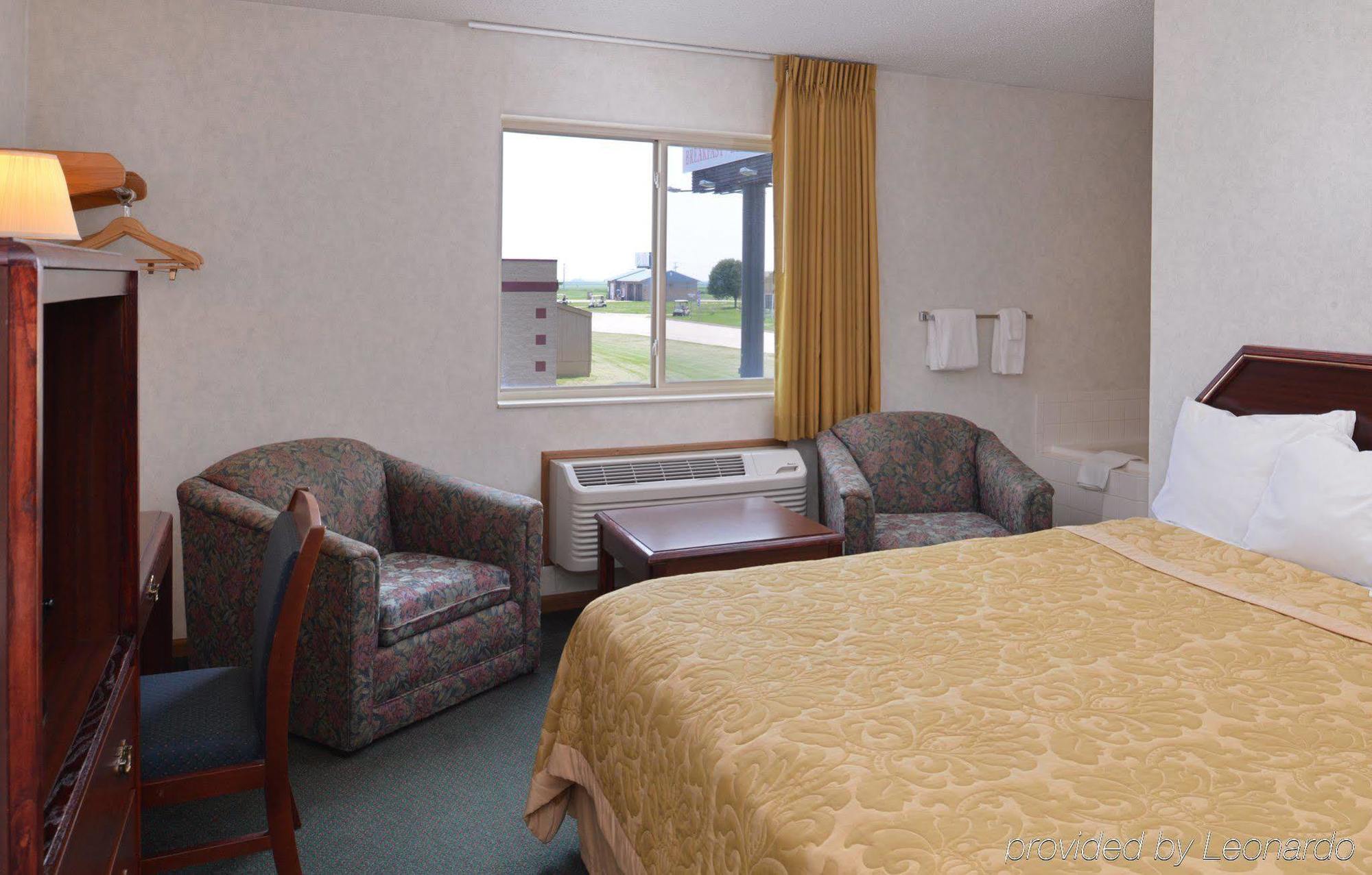Americas Best Value Inn-Wenona Exteriör bild